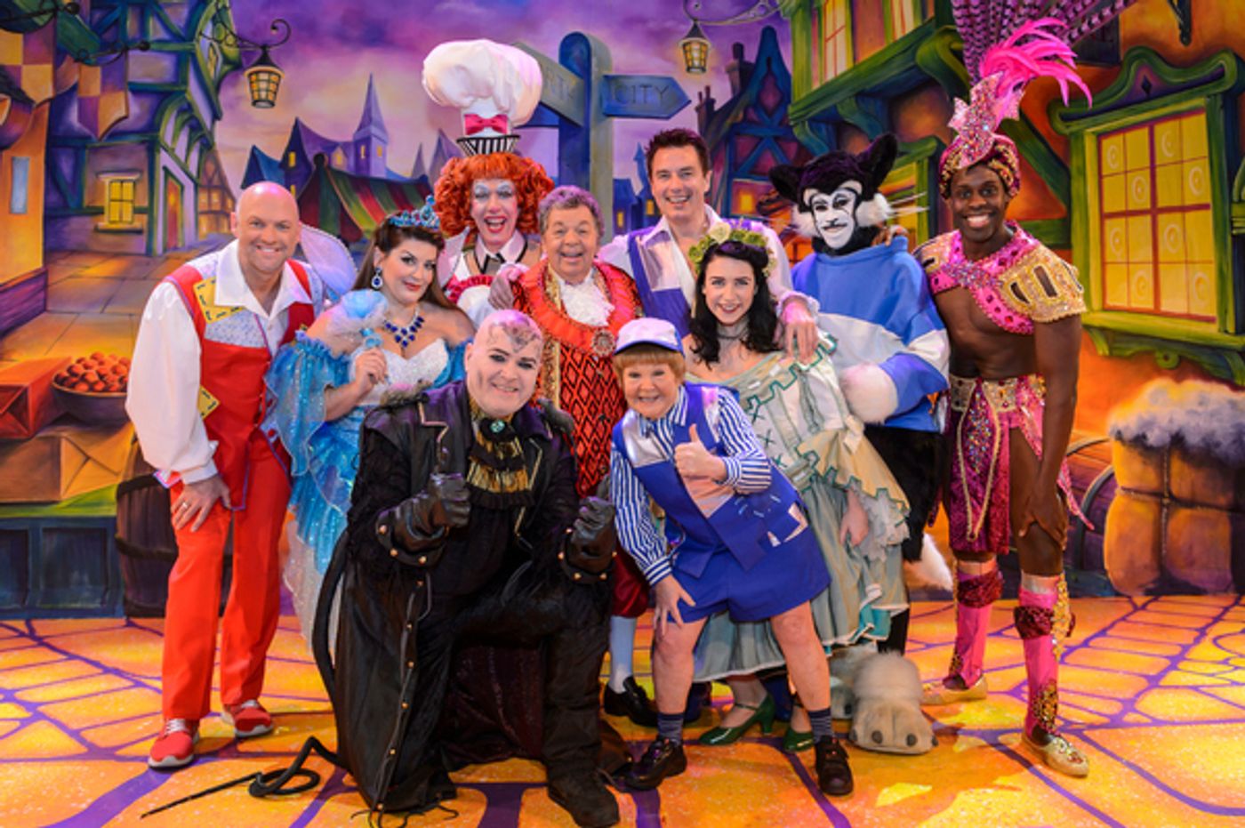 Photo Flash: DICK WHITTINGTON Stars Assemble for Birmingham's Biggest Panto, Opening Tonight  Image