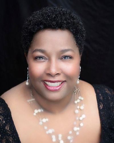 Melissa Givens Photo