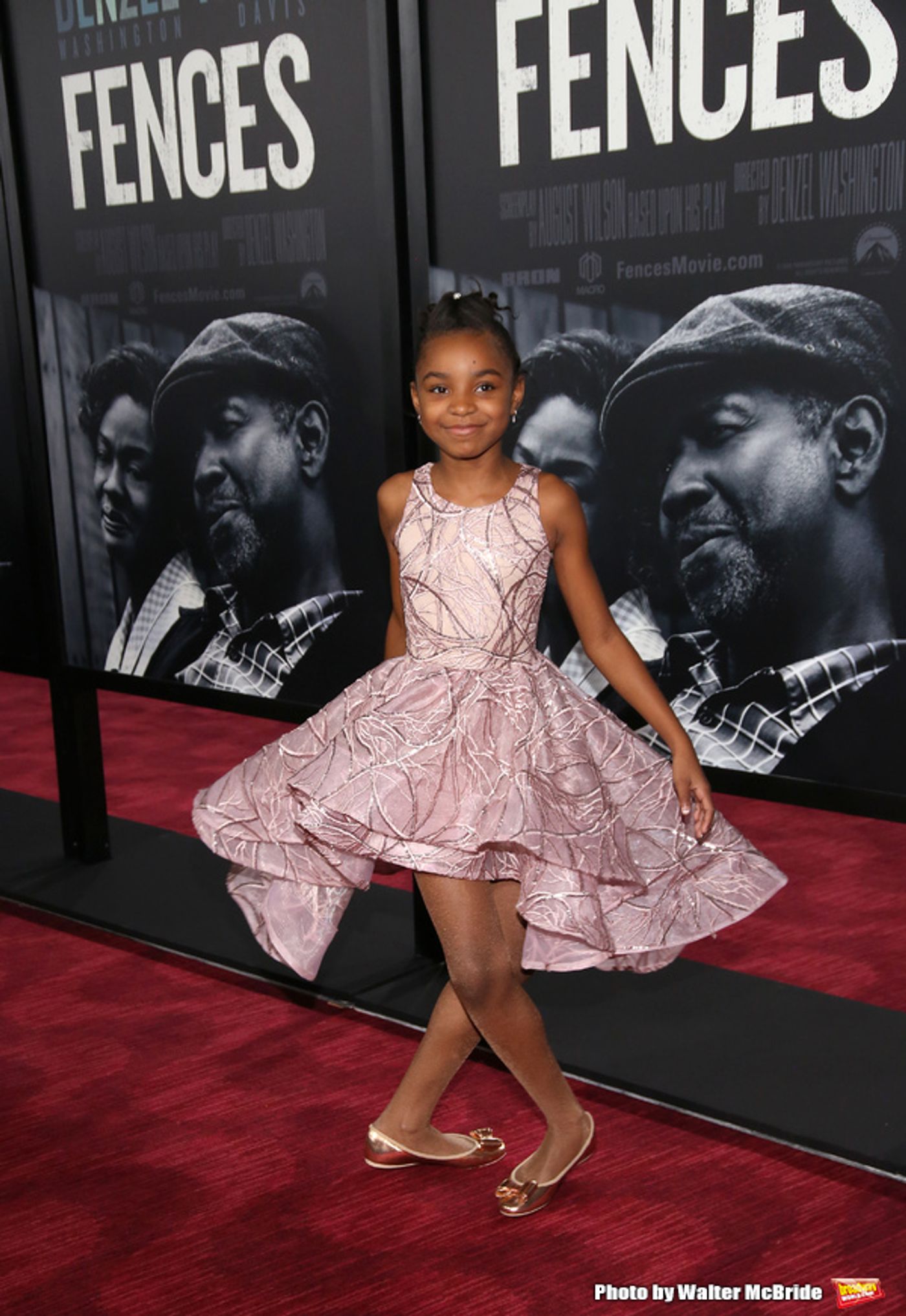 Photo Coverage: Denzel Washington & Viola Davis Walk the Red Carpet for FENCES NYC Premiere  Image