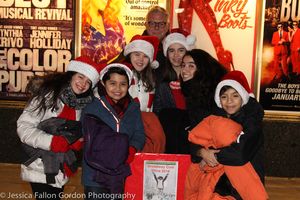 Fabi Aguirre, Eduardo Hernandez, Mary Stewart Sullivan, Stephen Daldry, Mavis Simpson-Ernst, Alexandria Suarez and Kevin Tellez @ BroadwayWorld Fabi Aguirre, Eduardo Hernandez, Mary Stewart Sullivan, Stephen Daldry, Mavis Simpson Photo