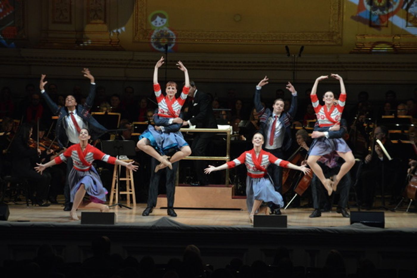 Photo Flash: John Bolton, Allison Blackwell and New York Theatre Ballet Join the New York Pops for Family Holiday Concert  Image