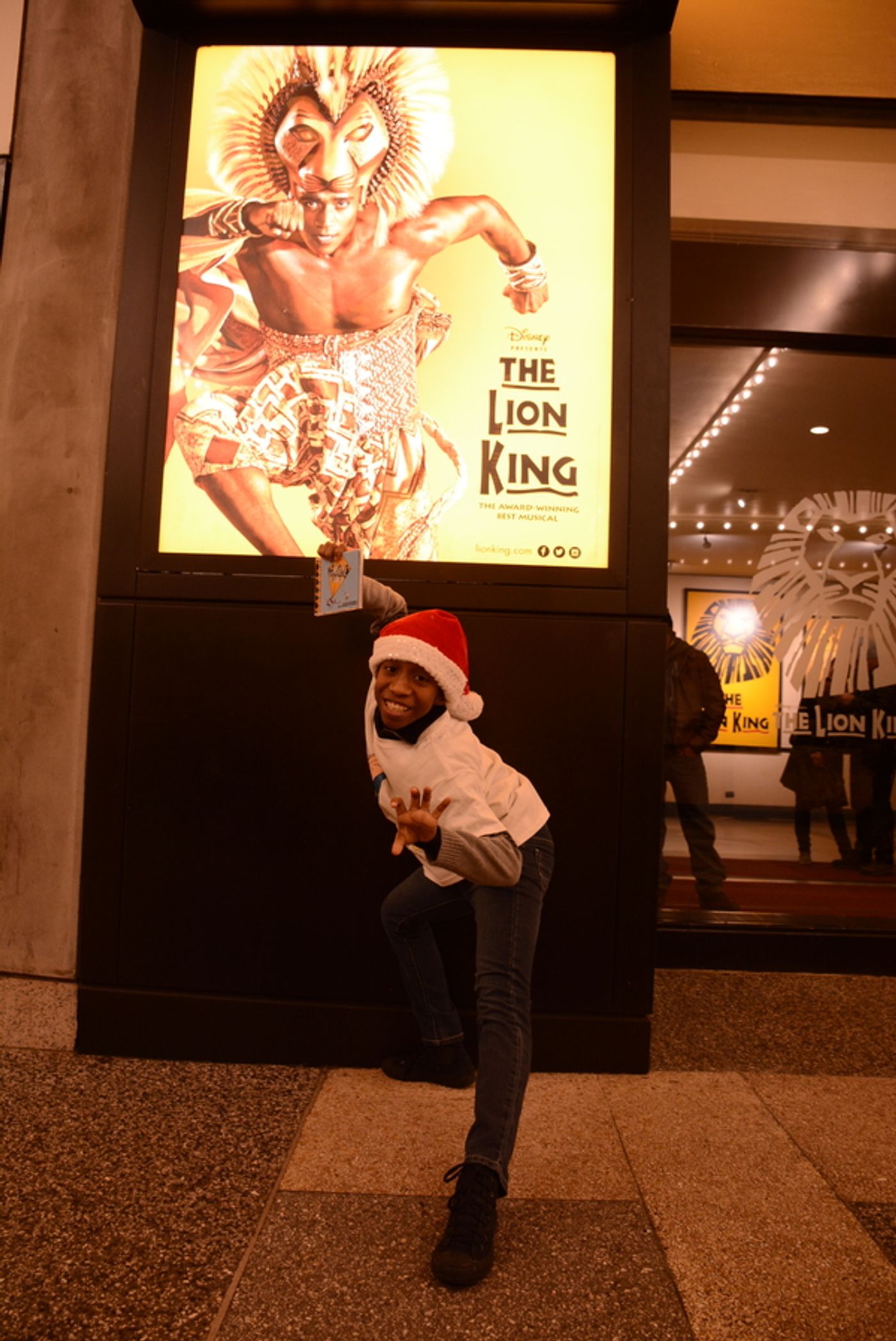 Photo Flash: Stars of YOU'RE A GOOD MAN, CHARLIE BROWN Spread Holiday Cheer Across the Great White Way Photo Flash: Stars of YOU'RE A GOOD MAN, CHARLIE BROWN Spread Holiday Cheer Across the Great White Way Image