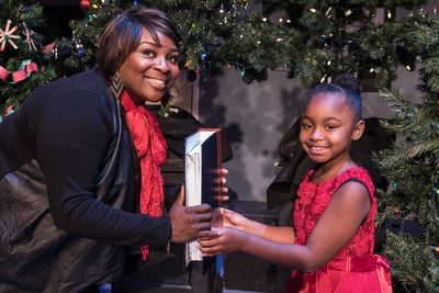Roenia Thompson and Samaya Holmes Photo