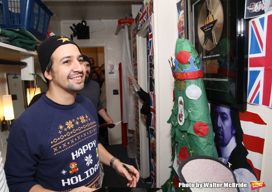 Photo Coverage: Lin-Manuel Miranda, Josh Groban, and Cate Blanchett Judge HAMILTON Door Decorating Competition 2016 Image
