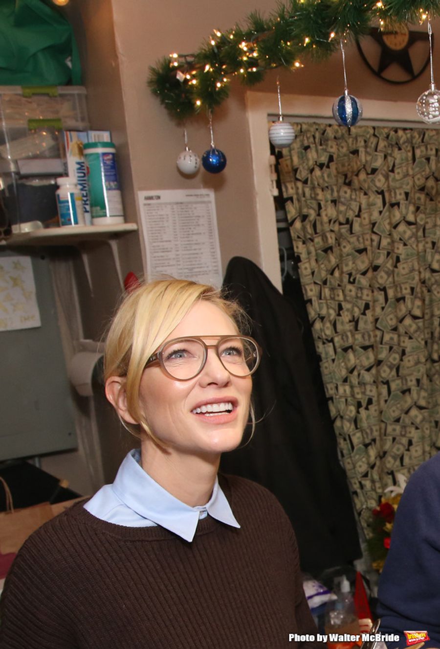 Photo Coverage: Lin-Manuel Miranda, Josh Groban, and Cate Blanchett Judge HAMILTON Door Decorating Competition 2016 Image