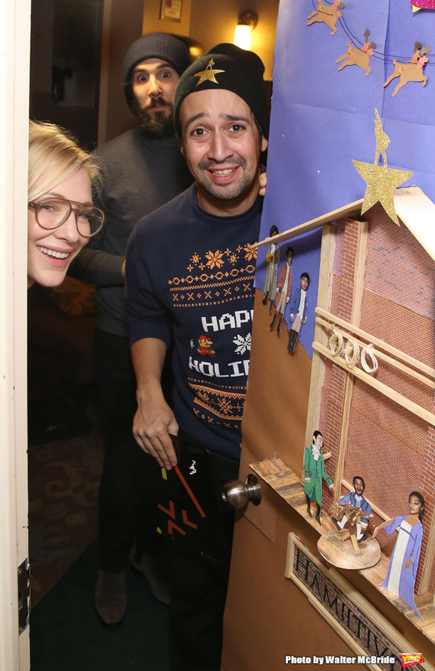 Photo Coverage: Lin-Manuel Miranda, Josh Groban, and Cate Blanchett Judge HAMILTON Door Decorating Competition 2016  Image