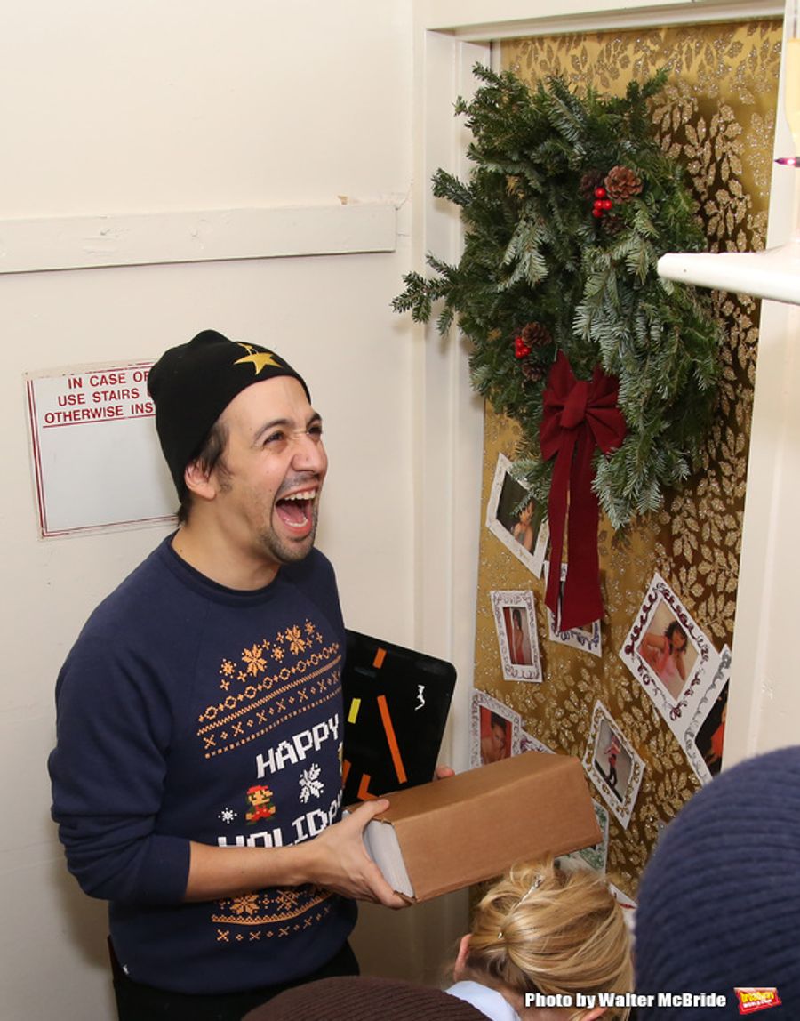 Photo Coverage: Lin-Manuel Miranda, Josh Groban, and Cate Blanchett Judge HAMILTON Door Decorating Competition 2016 Image