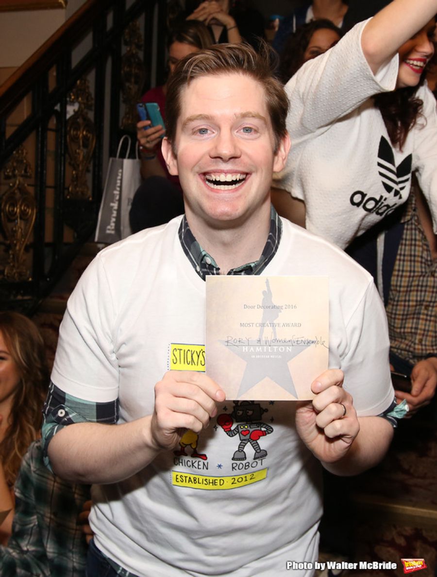 Photo Coverage: Lin-Manuel Miranda, Josh Groban, and Cate Blanchett Judge HAMILTON Door Decorating Competition 2016 Image