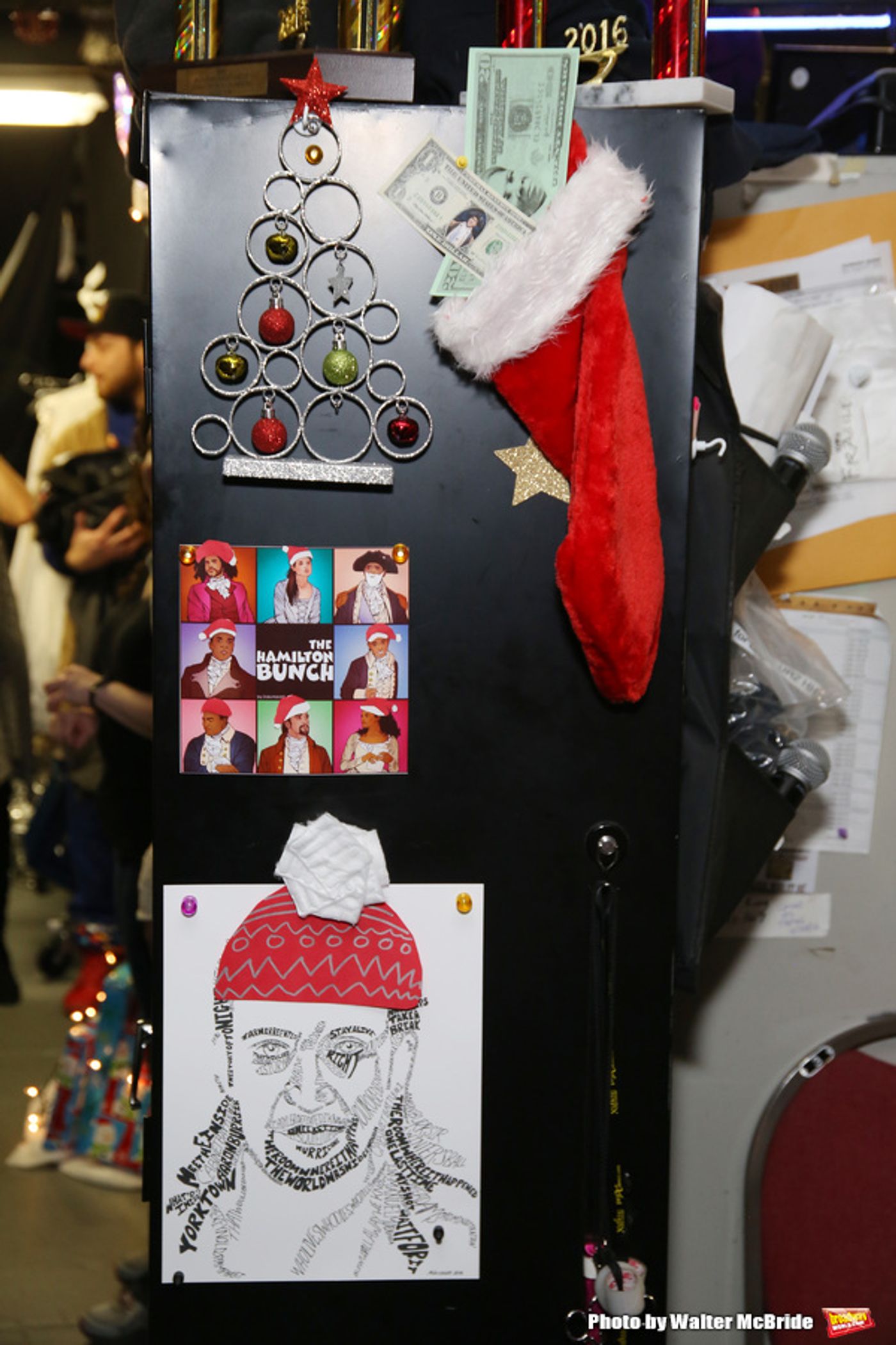 Photo Coverage: Lin-Manuel Miranda, Josh Groban, and Cate Blanchett Judge HAMILTON Door Decorating Competition 2016  Image