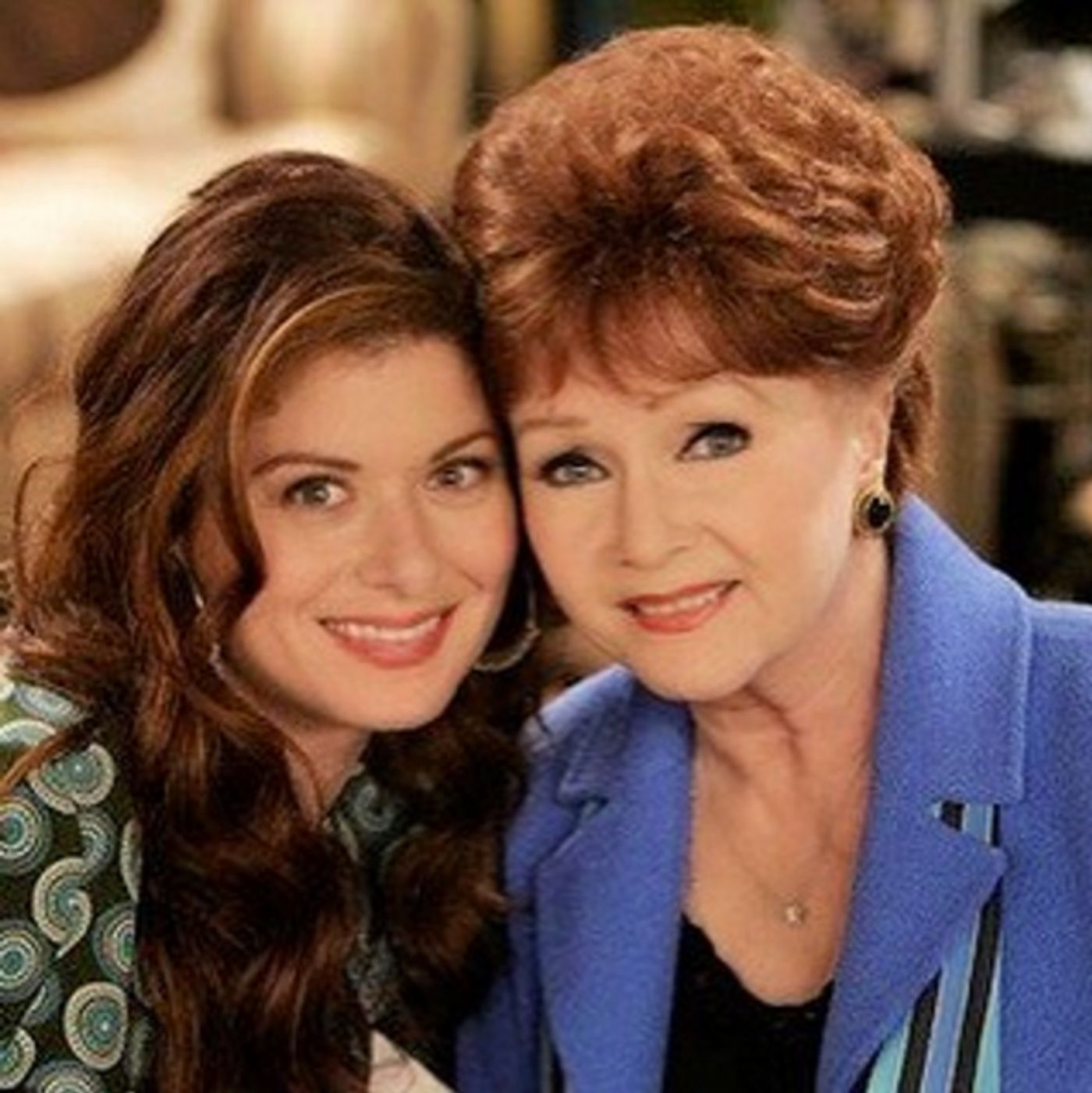 WILL & GRACE Stars Pay Tribute to Sitcom 'Mom' Debbie Reynolds  Image
