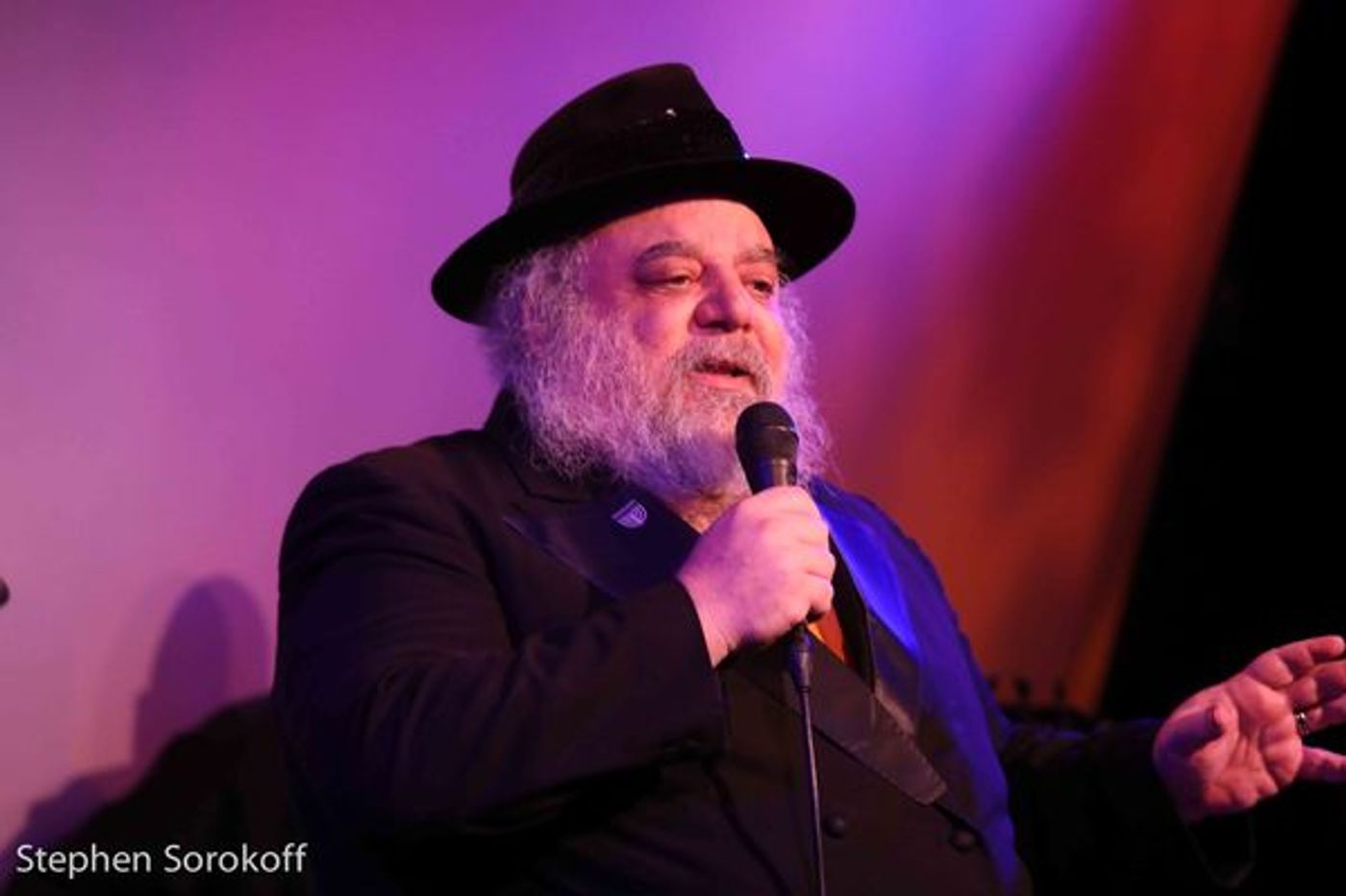 Photo Coverage: The Metropolitan Room Celebrates Chanukah With Elli Photo Coverage: The Metropolitan Room Celebrates Chanukah With Elli Image