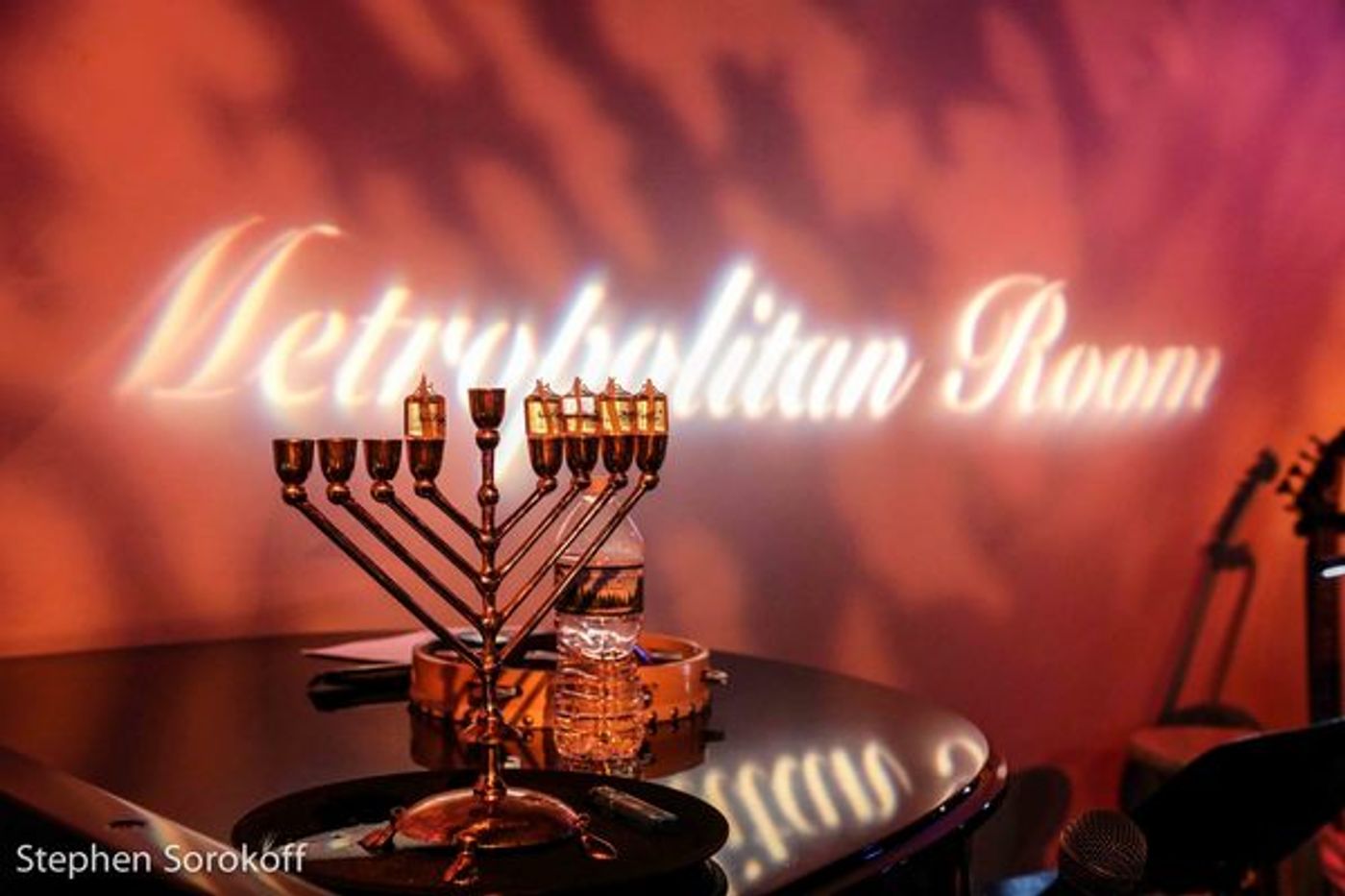 Photo Coverage: The Metropolitan Room Celebrates Chanukah With Elli Photo Coverage: The Metropolitan Room Celebrates Chanukah With Elli Image