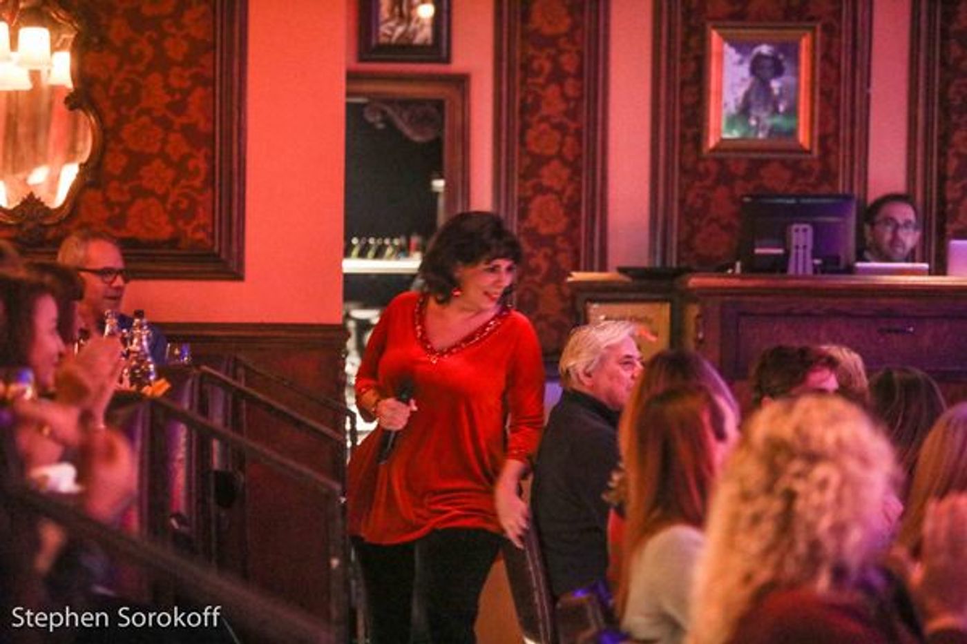 Photo Coverage: Christine Pedi Gets 'Sirius' About Christmas at Feinstein's/54 Below  Image