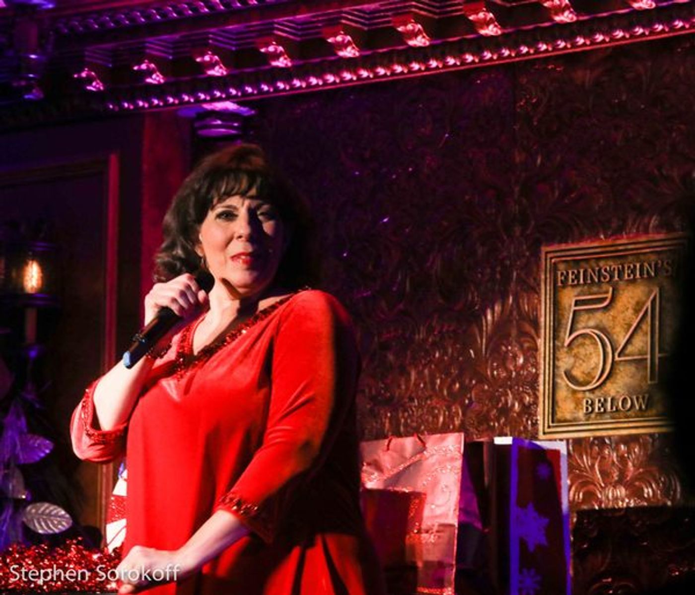 Photo Coverage: Christine Pedi Gets 'Sirius' About Christmas at Feinstein's/54 Below  Image