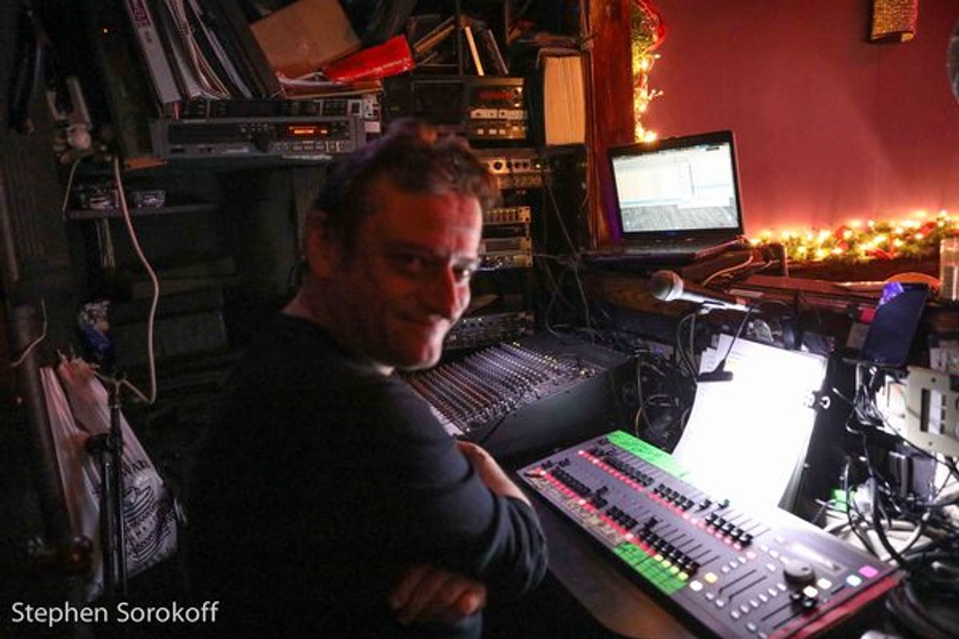 Photo Coverage: Shawn Moninger Brings His 'Second Addiction' to the Metropolitan Room  Image