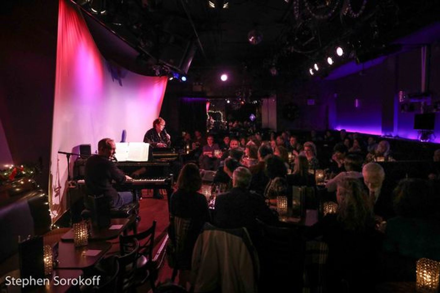 Photo Coverage: Shawn Moninger Brings His 'Second Addiction' to the Metropolitan Room  Image