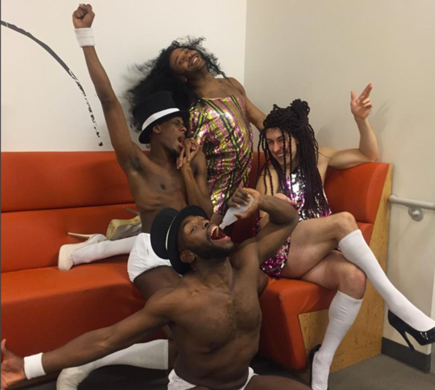 Photo Flash: SWEET CHARITY Turns Up Early, THE BODYGUARD Rocks the Bedhead Look, and More Saturday Intermission Pics!  Image