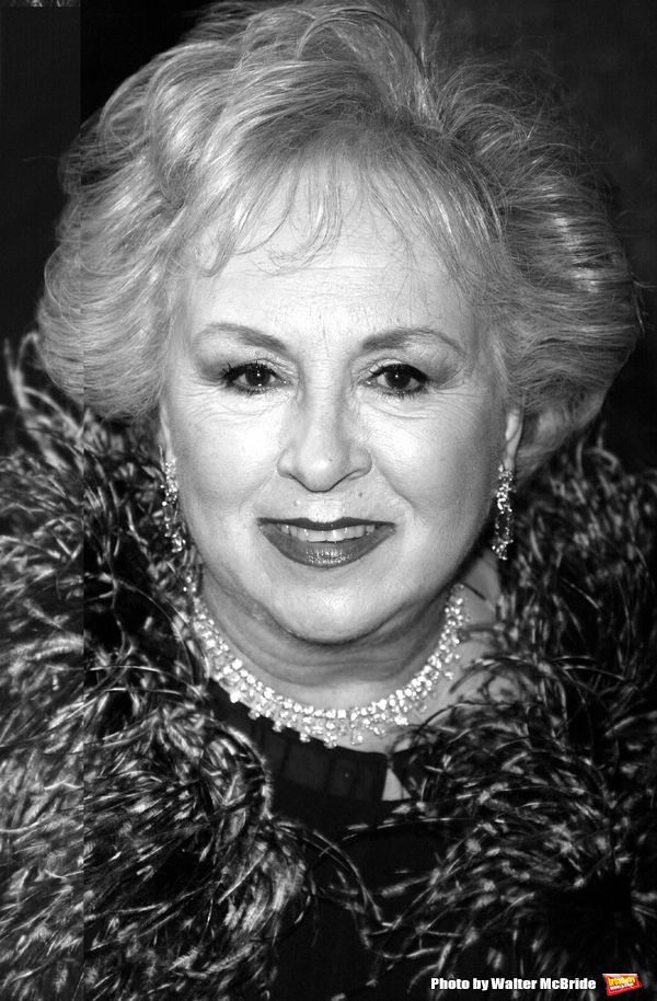 Doris Roberts Photo