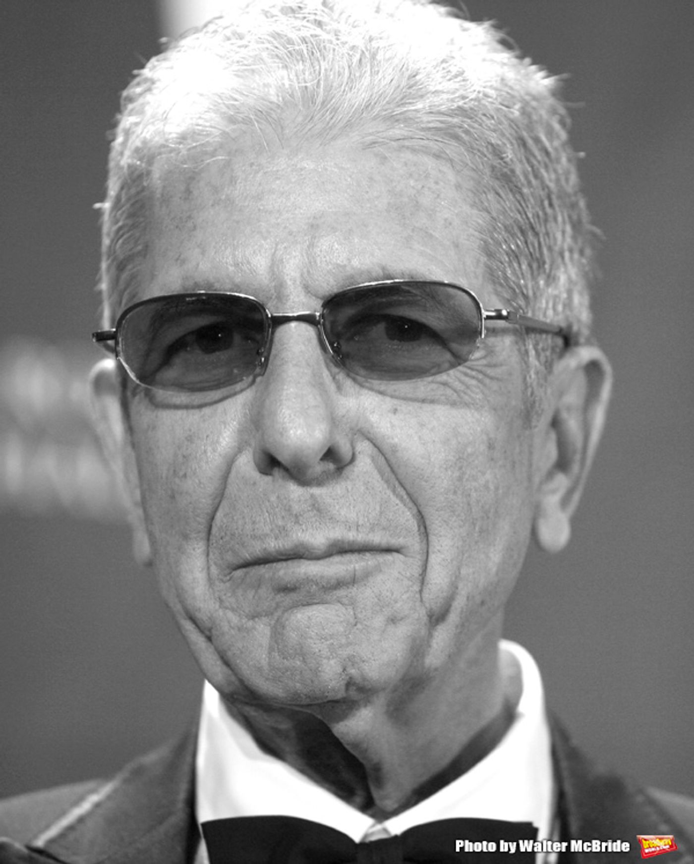 Photo Flash: Remembering the Great Men We Lost in 2016  Image