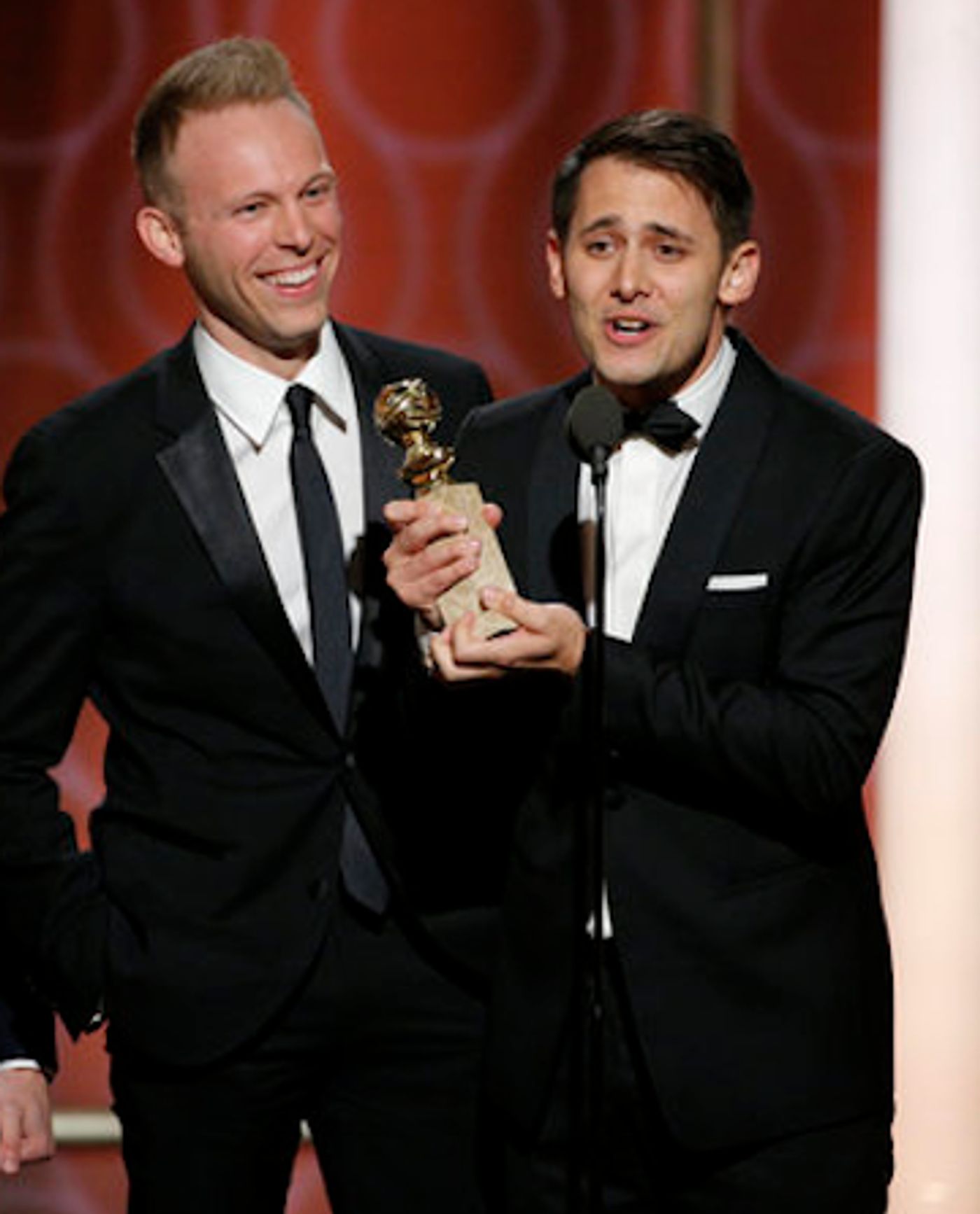 Benj Pasek and Justin Paul Win Golden Globe for LA LA LAND's 'City of Stars'  Image