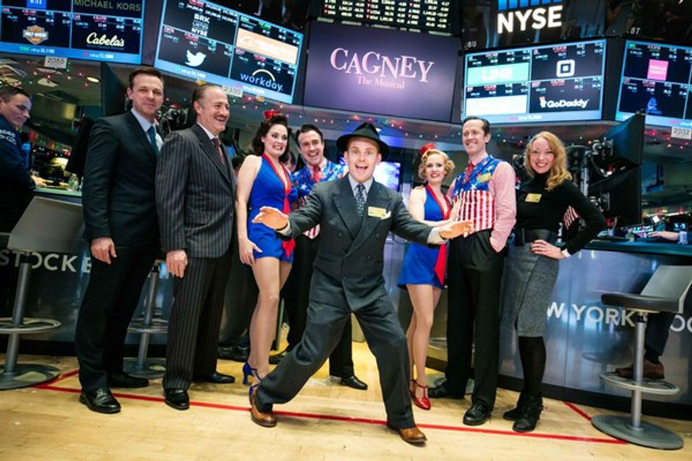 Photo Flash: Cast of CAGNEY Gathers at New York Stock Exchange to Ring Closing Bell  Image