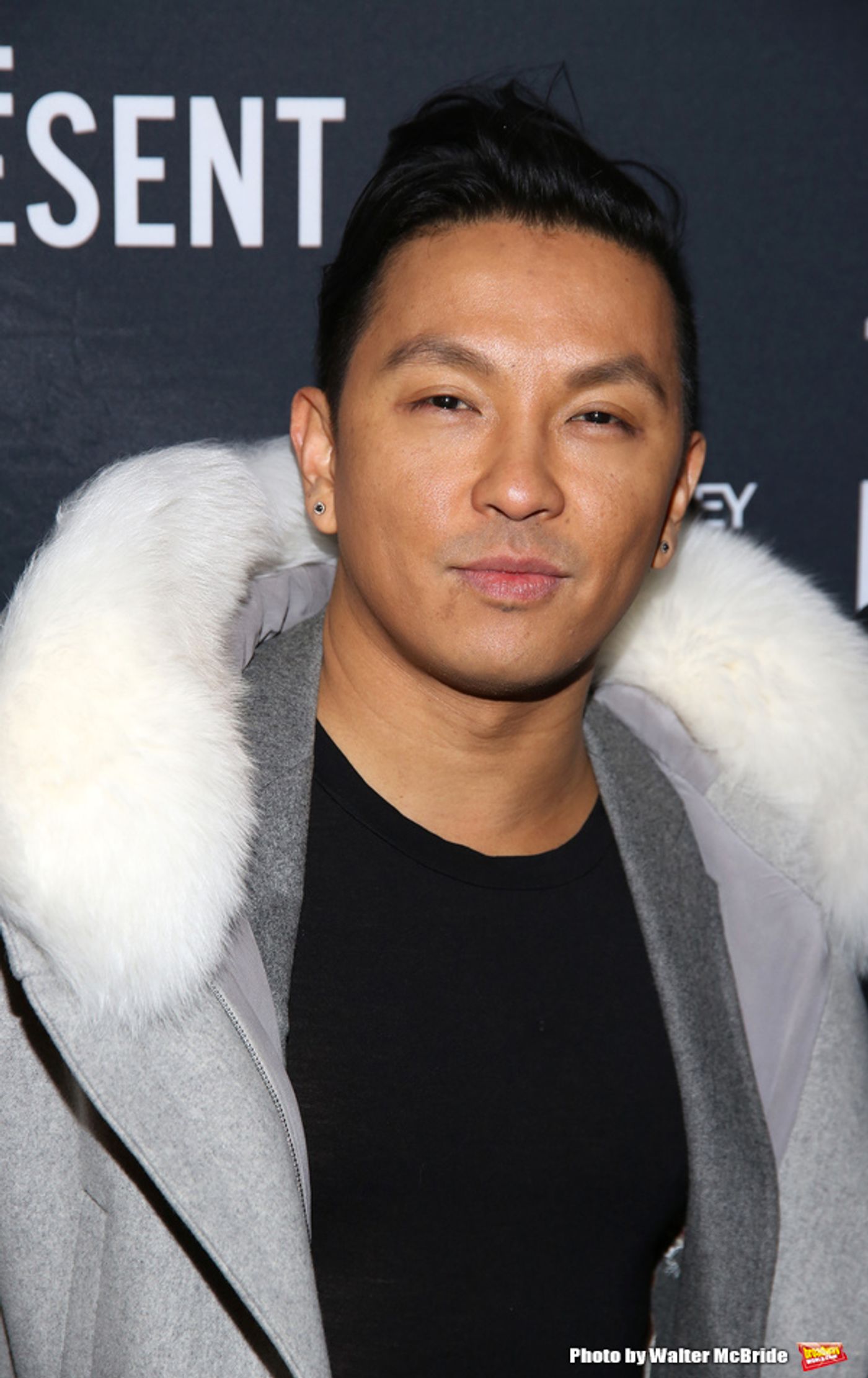 Photo Coverage: On the Opening Night Red Carpet for THE PRESENT!  Image