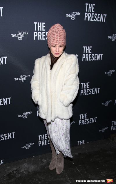 Yael Stone Photo