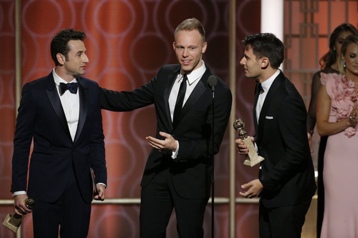 Photo Flash: LA LA LAND, Meryl Streep & More GOLDEN GLOBE Highlights!  Image