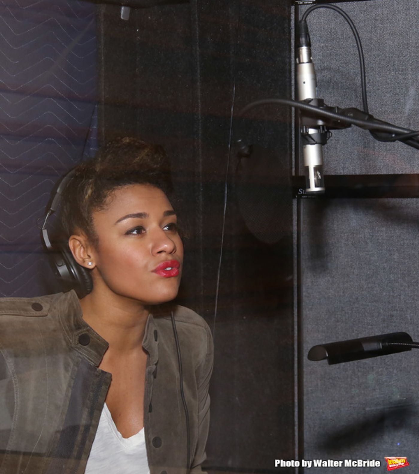 Photo Coverage: In the Recording Studio with A BRONX TALE  Image