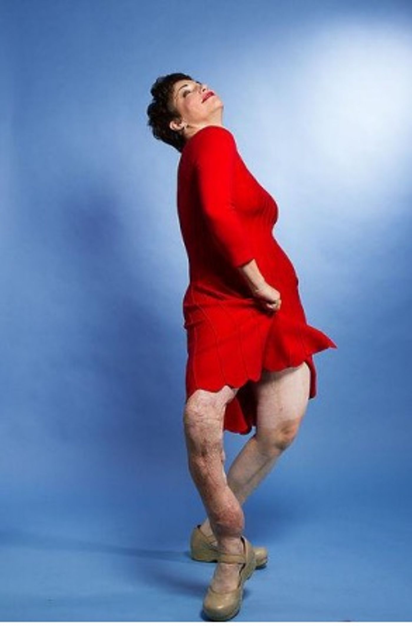 STAGE TUBE: Amy Jordan to Perform for First Time Since Life-Threatening Accident  Image