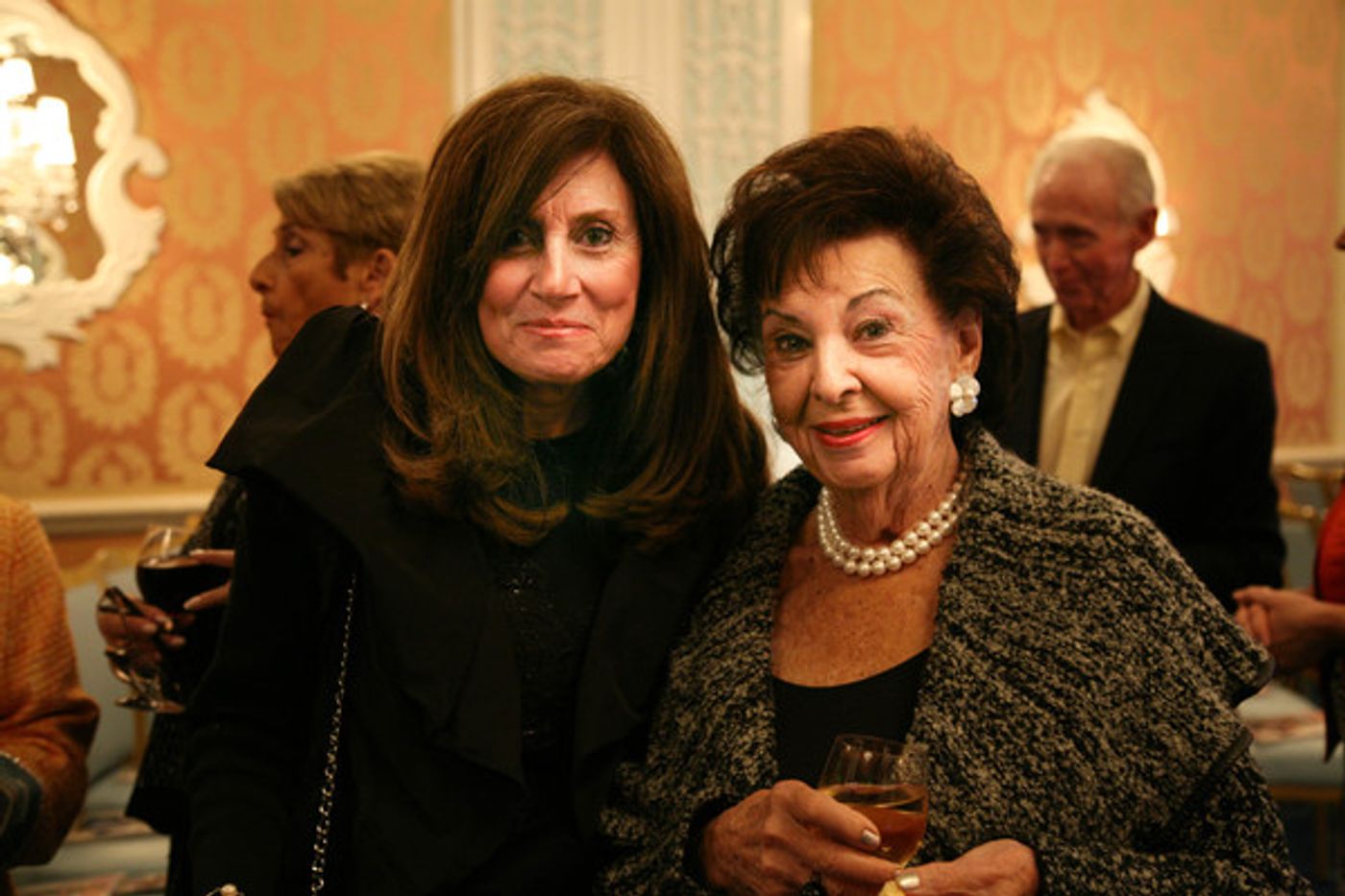 Photo Flash: Cultural Council of Palm Beach County Welcomes 140 Fans to January's CULTURE & COCKTAILS At The Colony  Image