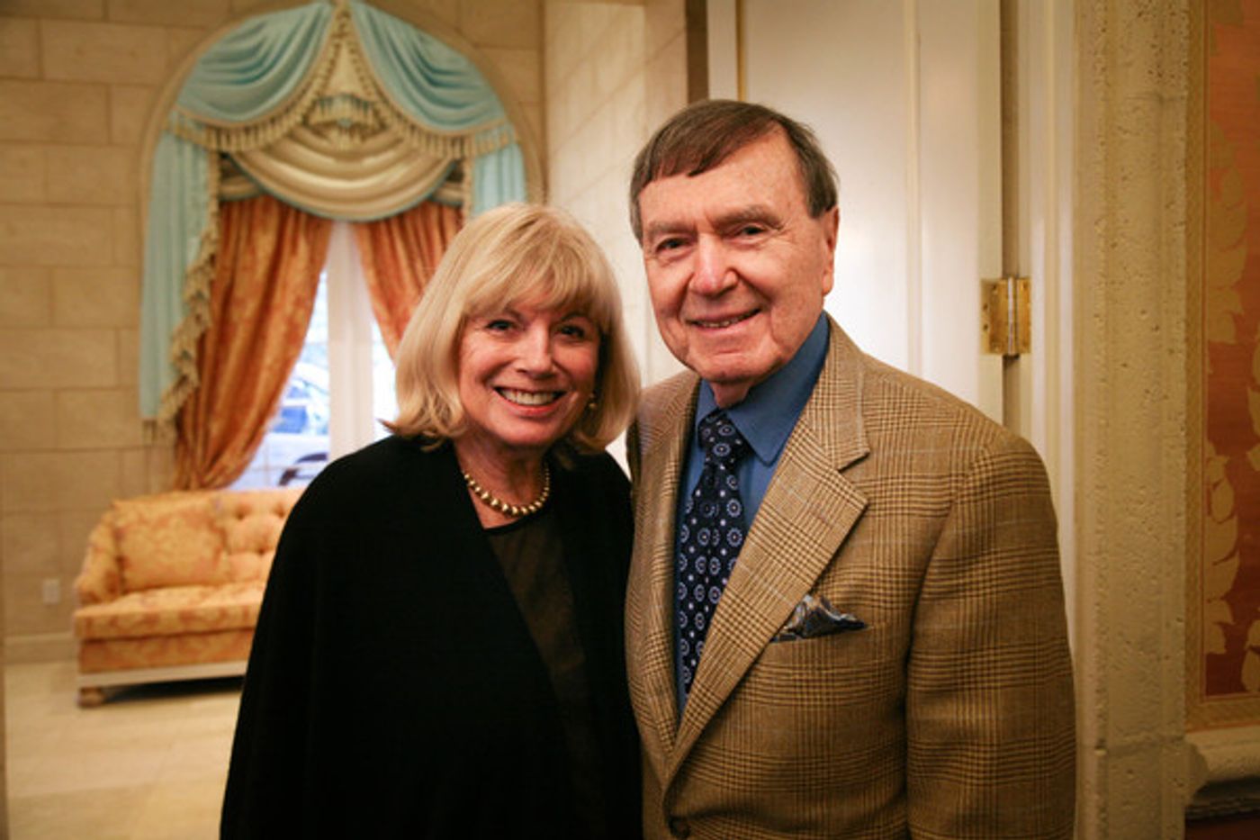 Photo Flash: Cultural Council of Palm Beach County Welcomes 140 Fans to January's CULTURE & COCKTAILS At The Colony  Image