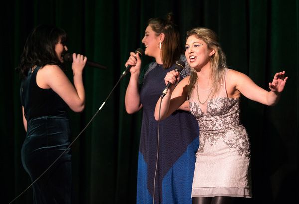 Jenna Pryor, Gracie McGraw and Molly Balsam Photo