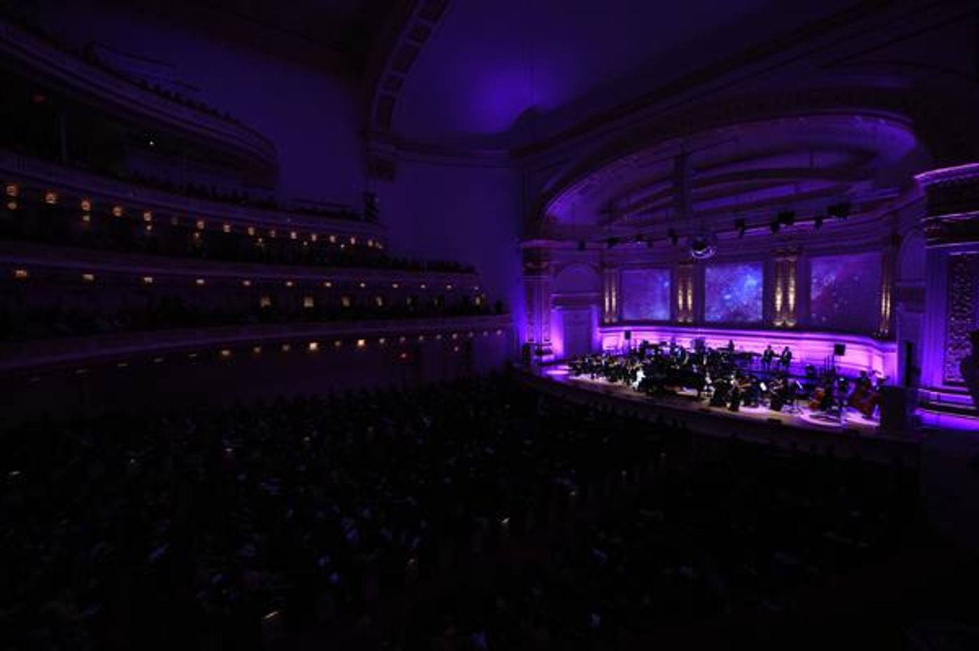 Photo Flash: First Look at Yoshiki With the Tokyo Philharmonic Orchestra at Carnegie Hall  Image