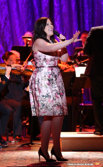 Lindsay Mendez Photo