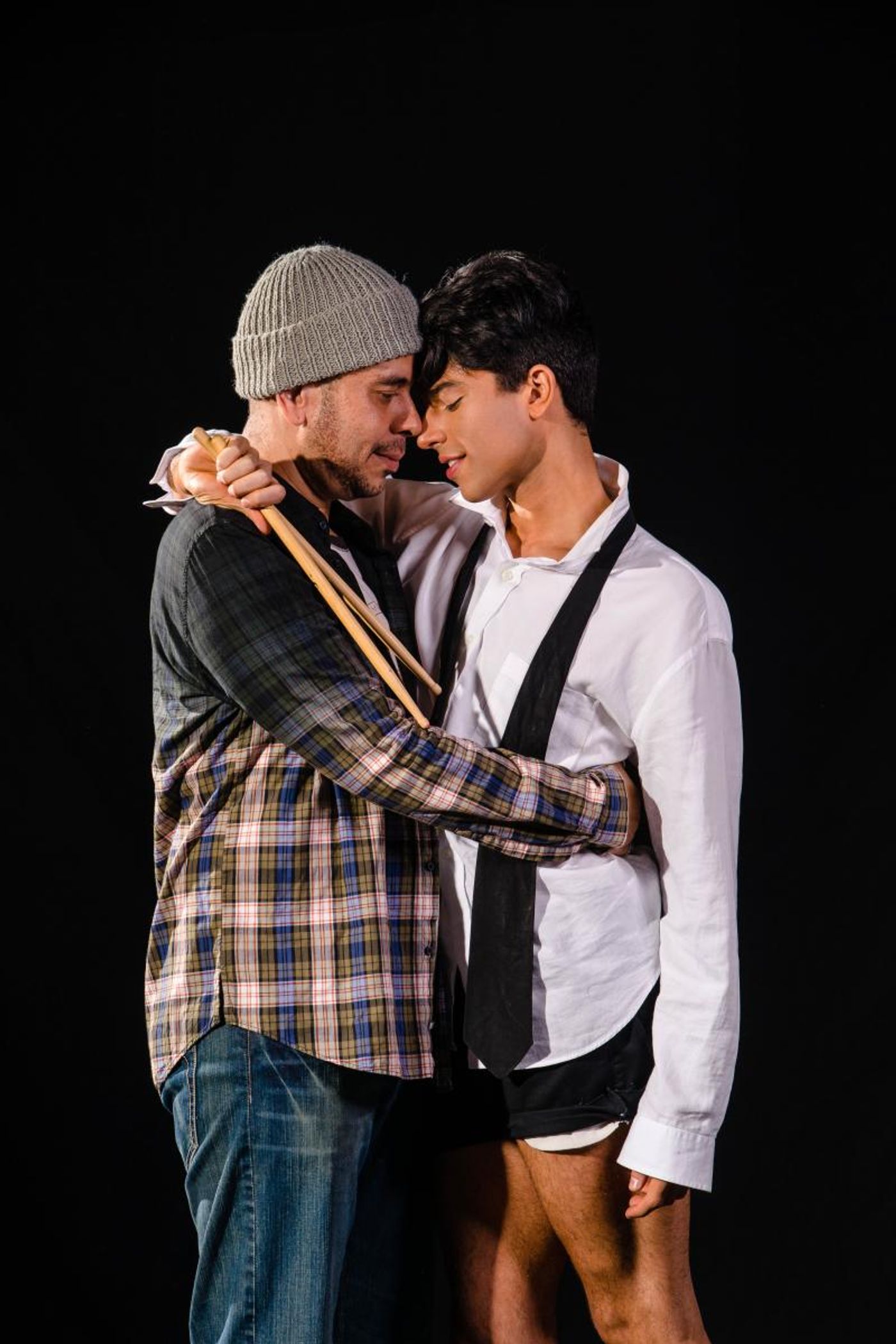 Review: 17 Years Later RENT Revivals in Brazil  Image