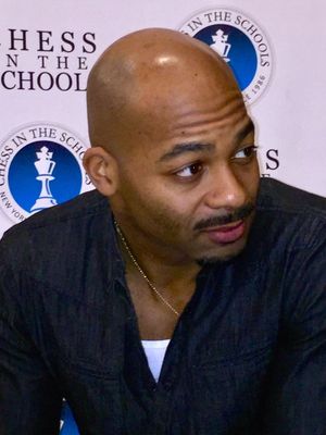 Brandon Victor Dixon @ BroadwayWorld Brandon Victor Dixon Photo