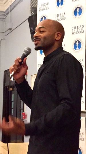 Brandon Victor Dixon @ BroadwayWorld Brandon Victor Dixon Photo