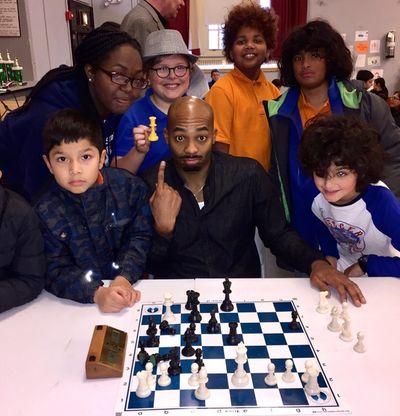 Brandon Victor Dixon Photo