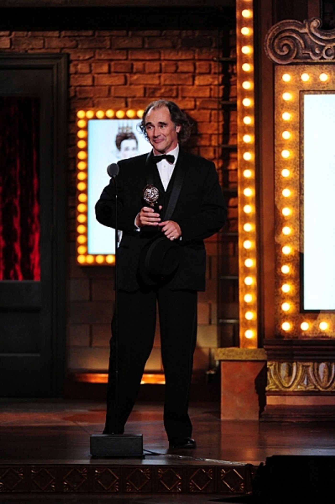 Broadway AM Report, January 18, 2017 - A.R.T./New York, LaBute Off-Broadway, TROUBADOUR and More!  Image