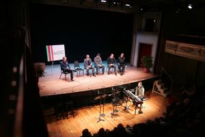 Daniel Zaitchik @ BroadwayWorld Daniel Zaitchik Photo