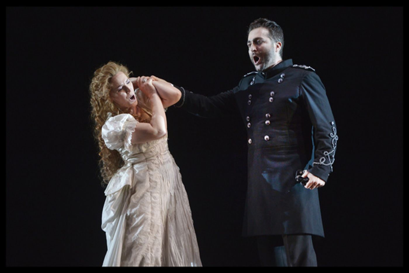 Photo Flash: First Look at Israeli Opera's LUCIA DI LAMMERMOOR  Image