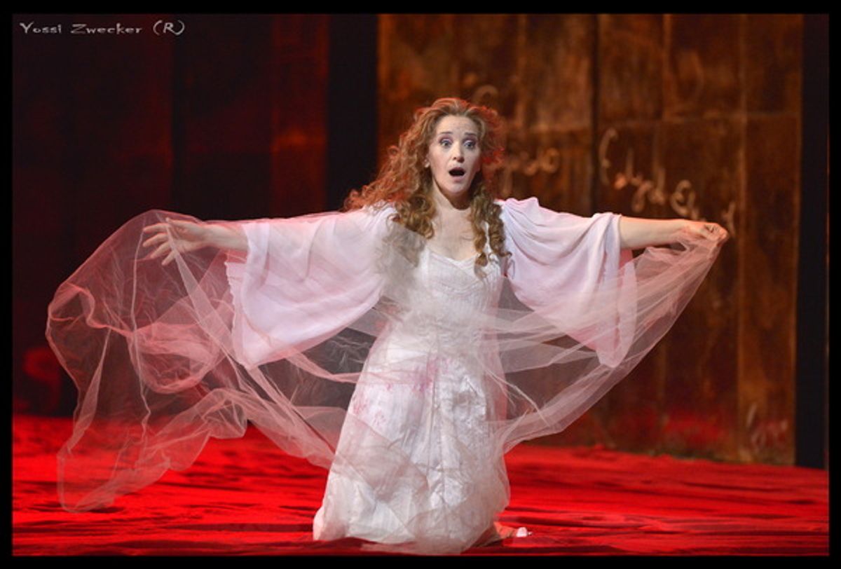 Maria Jose Moreno as Lucia at 
