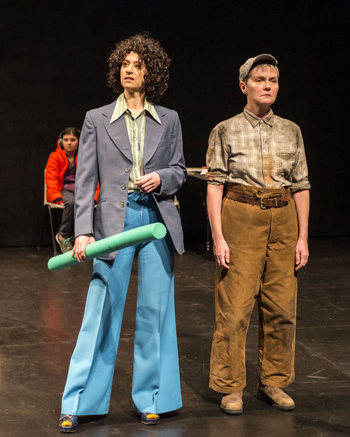 Ayla Moses (background), Cath Whitefield and Gina Moxley at 