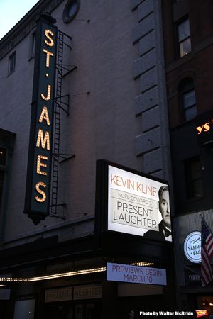 'Present Laughter' starring Kevin Kline @ BroadwayWorld 'Present Laughter' starring Kevin Kline Photo