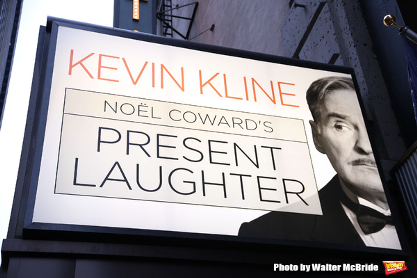 Up on the Marquee: PRESENT LAUGHTER, Starring Kevin Kline  Image