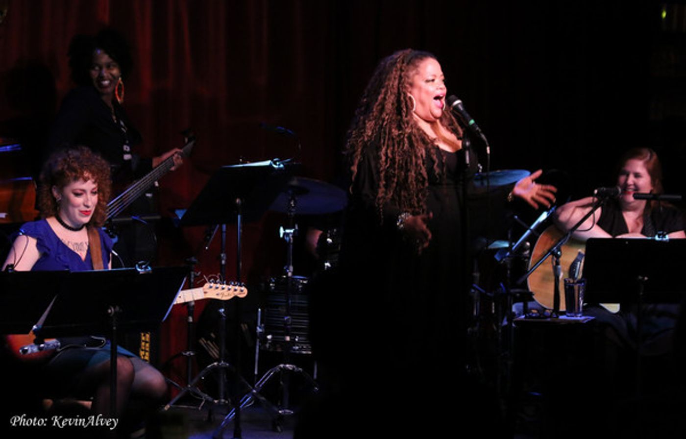 Photo Flash: Natalie Douglas Honors MLK Day with 'STEVIE SONGS' at Birdland  Image