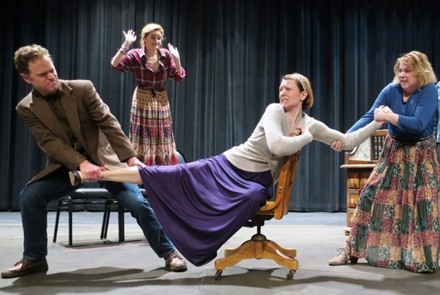Photo Flash: Sneak Peek at Funny Whodunit RAVENSCROFT, Coming to Morris Museum's Bickford Theatre  Image