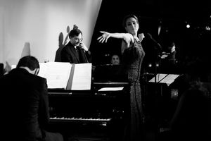 Melinda Hughes @ BroadwayWorld Melinda Hughes Photo