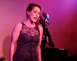 Melinda Hughes @ BroadwayWorld Melinda Hughes Photo